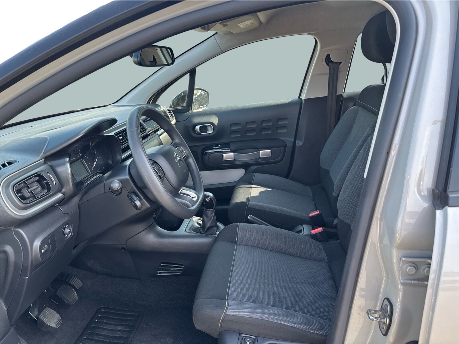 Billede af Citroën C3 1,2 PureTech Shine 83HK 5d