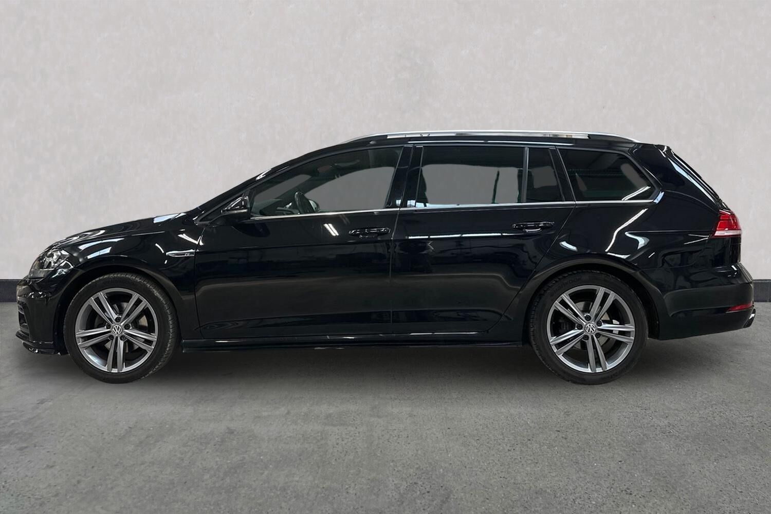 Billede af VW Golf Variant 1,5 TSI BMT EVO R-Line DSG 150HK Stc 7g Aut.