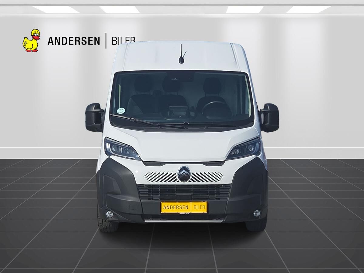 Billede af Citroën Jumper 35 L2H2 2,2 Blue HDi Masterline EAT8 140HK Van 8g Aut.