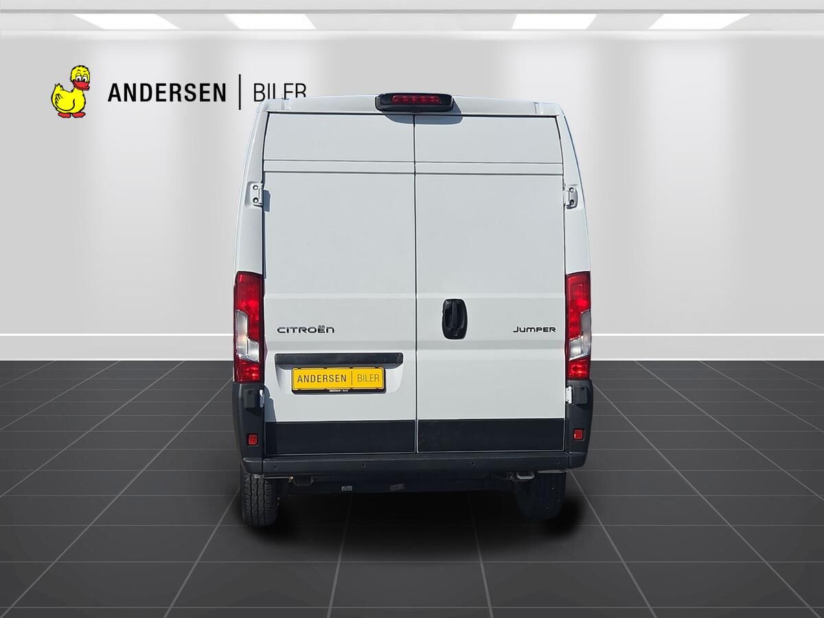 Billede af Citroën Jumper 35 L2H2 2,2 Blue HDi Masterline EAT8 140HK Van 8g Aut.