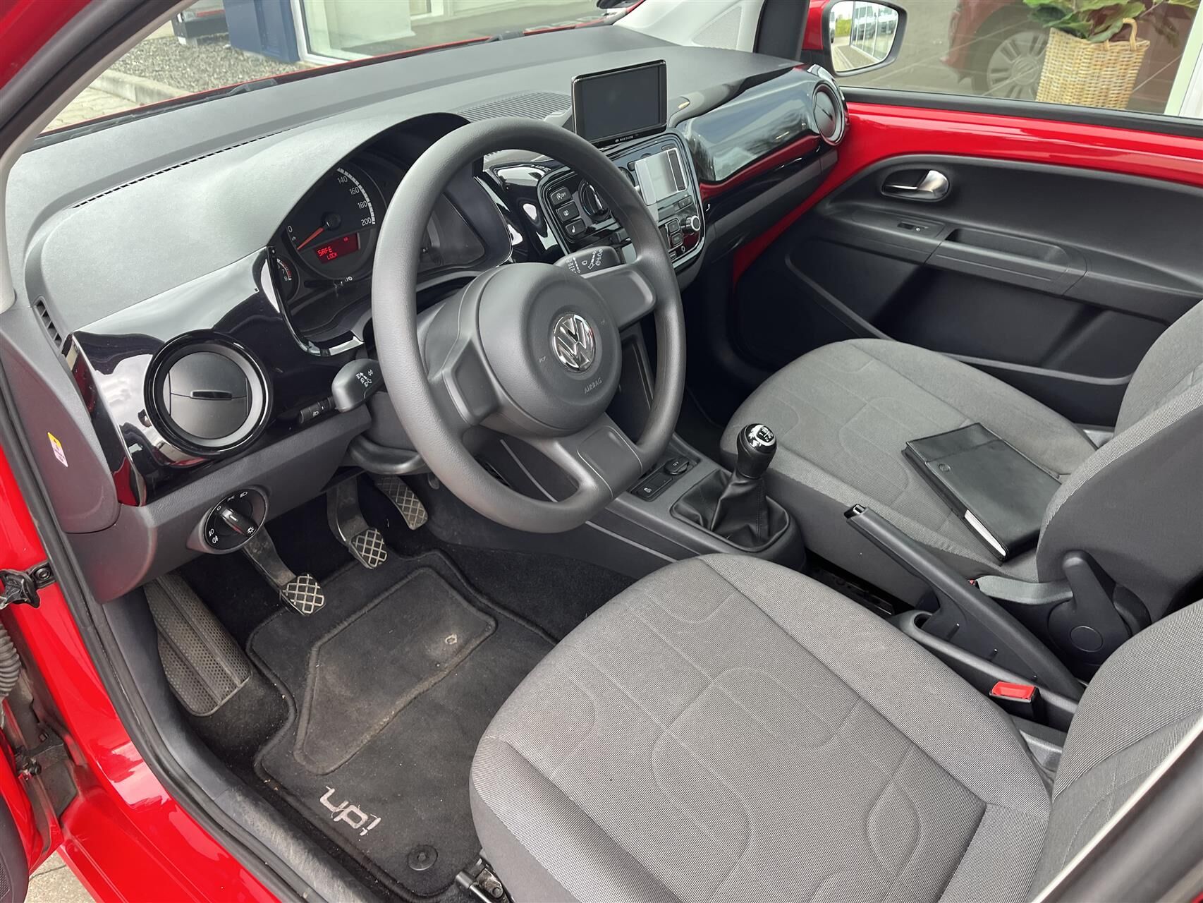 Billede af VW up 1,0 FSI BMT Move 75HK 5d