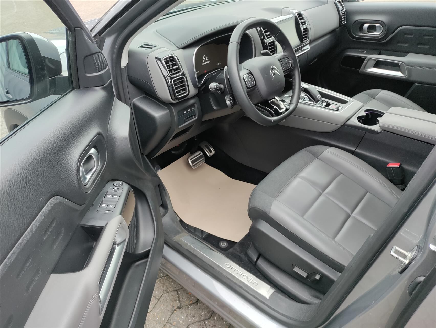 Billede af Citroën C5 Aircross 1,5 Blue HDi Sportline EAT8 start/stop 130HK 5d 8g Aut.