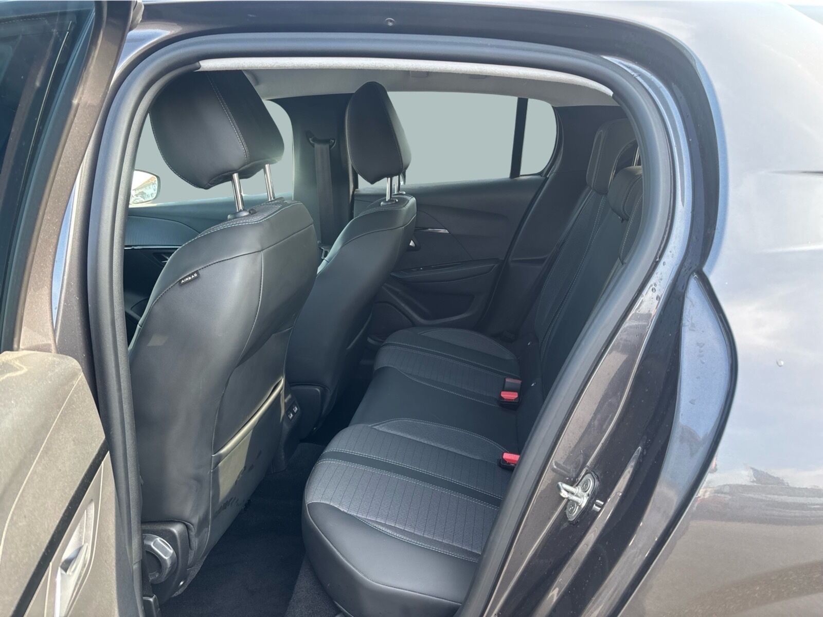 Billede af Peugeot 208 1,2 PureTech Supreme Sport 100HK 5d 6g