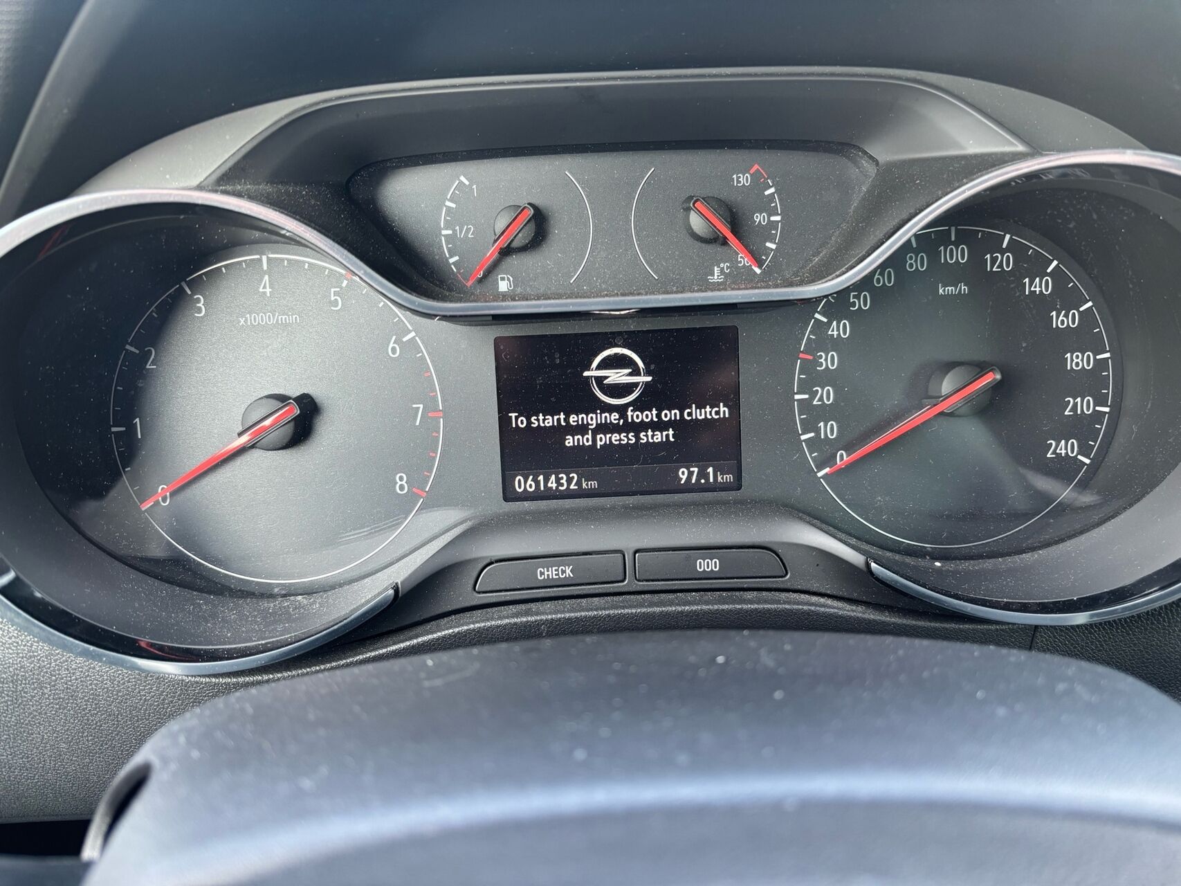 Billede af Opel Crossland 1,2 Sport 83HK 5d