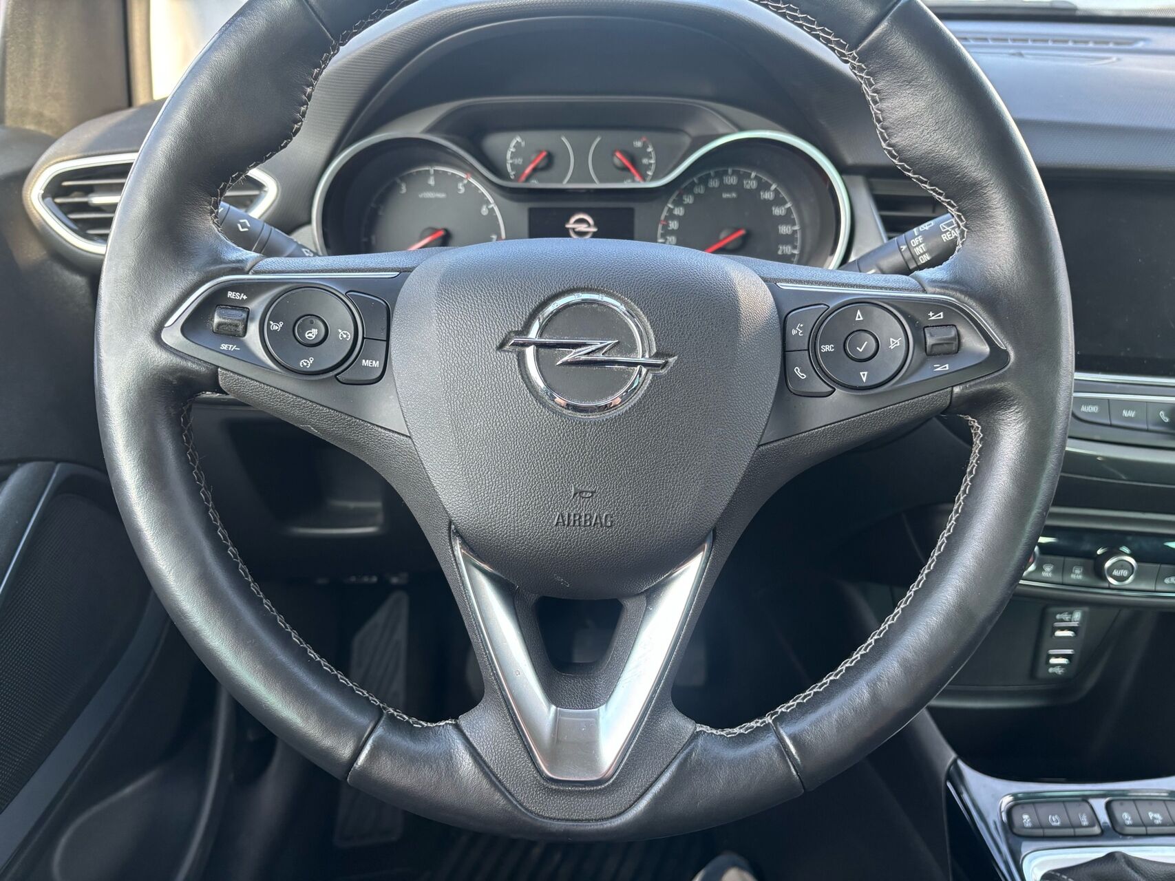 Billede af Opel Crossland 1,2 Sport 83HK 5d