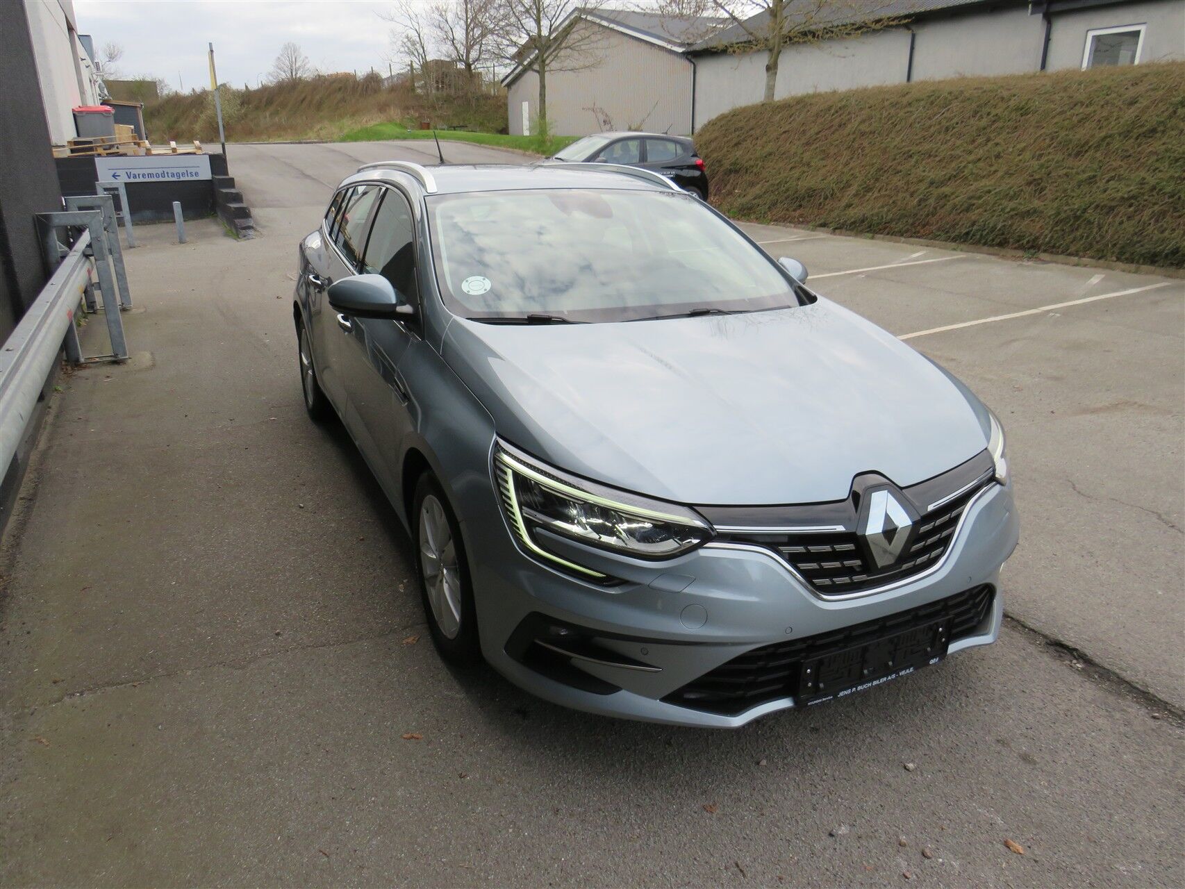 Billede af Renault Mégane Sport Tourer 1,6 E-TECH  Plugin-hybrid Zen 160HK Stc Aut.