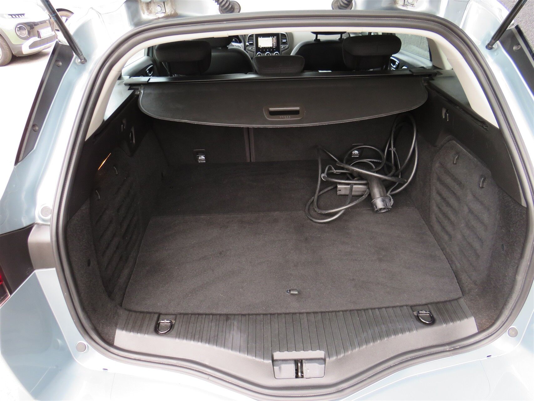 Billede af Renault Mégane Sport Tourer 1,6 E-TECH  Plugin-hybrid Zen 160HK Stc Aut.