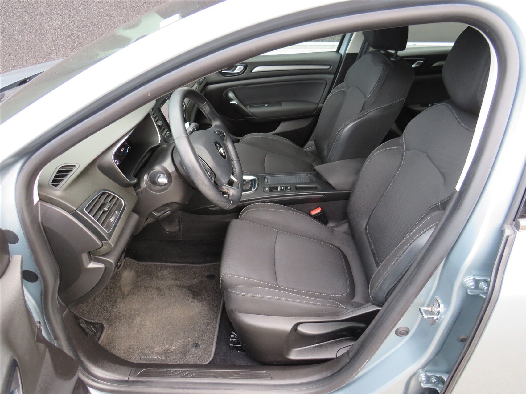 Billede af Renault Mégane Sport Tourer 1,6 E-TECH  Plugin-hybrid Zen 160HK Stc Aut.