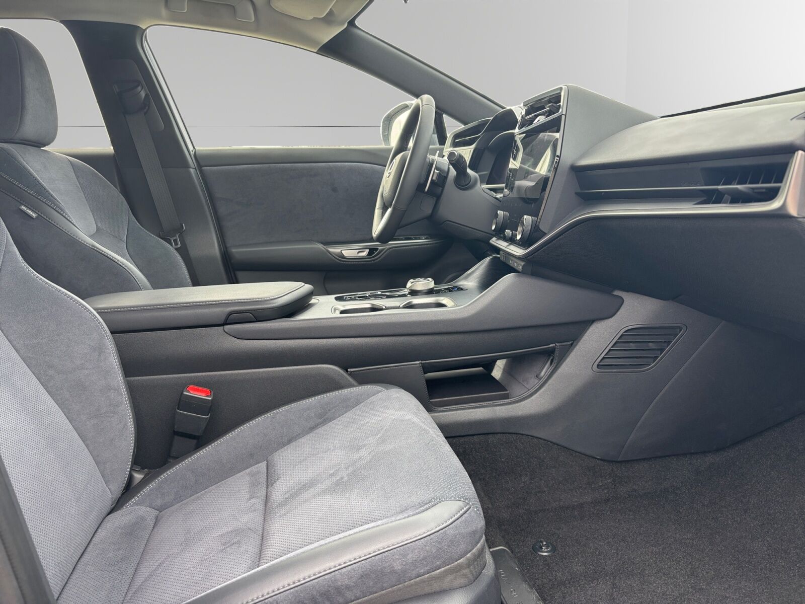 Billede af Lexus RZ 300e EL Luxury 204HK 4d Aut.