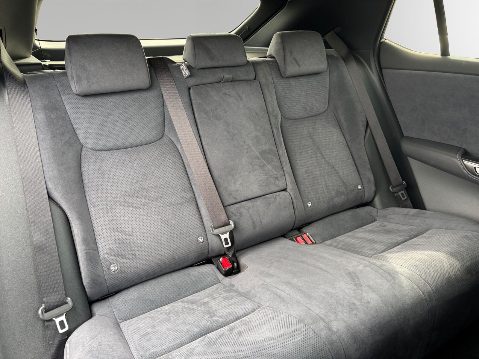 Billede af Lexus RZ 300e EL Luxury 204HK 4d Aut.