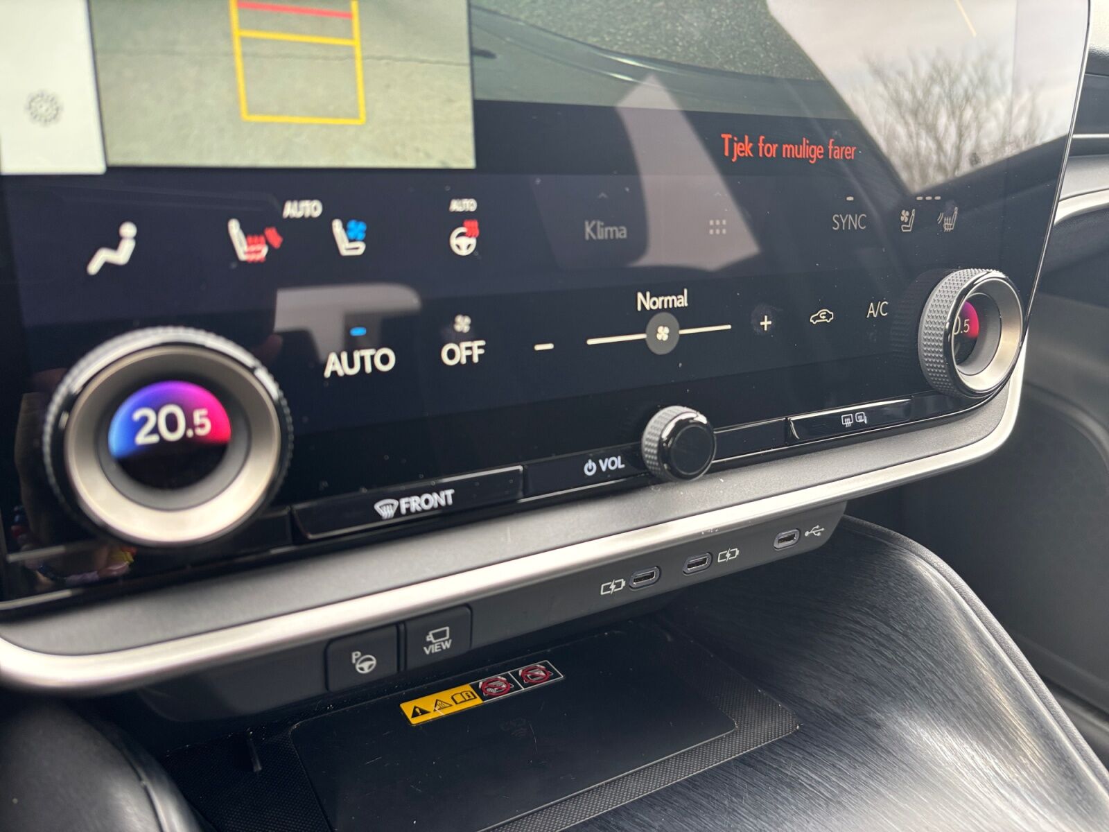 Billede af Lexus RZ 300e EL Luxury 204HK 4d Aut.