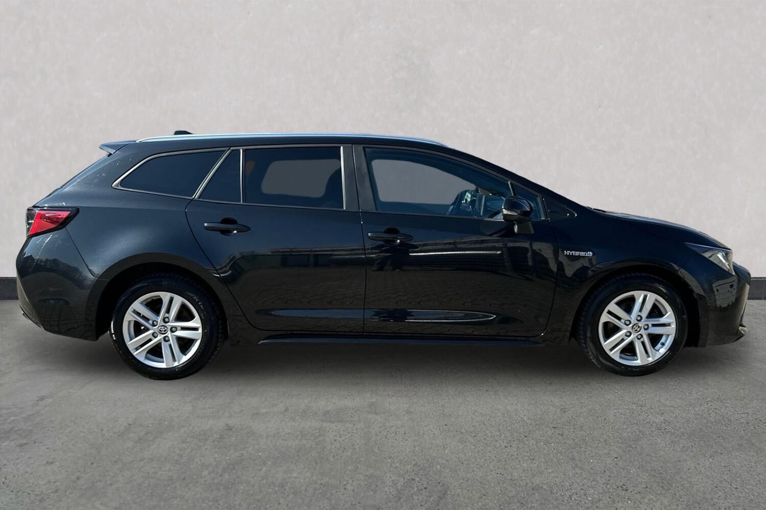 Billede af Toyota Corolla Touring Sports 1,8 Hybrid Active E-CVT 122HK Stc Trinl. Gear