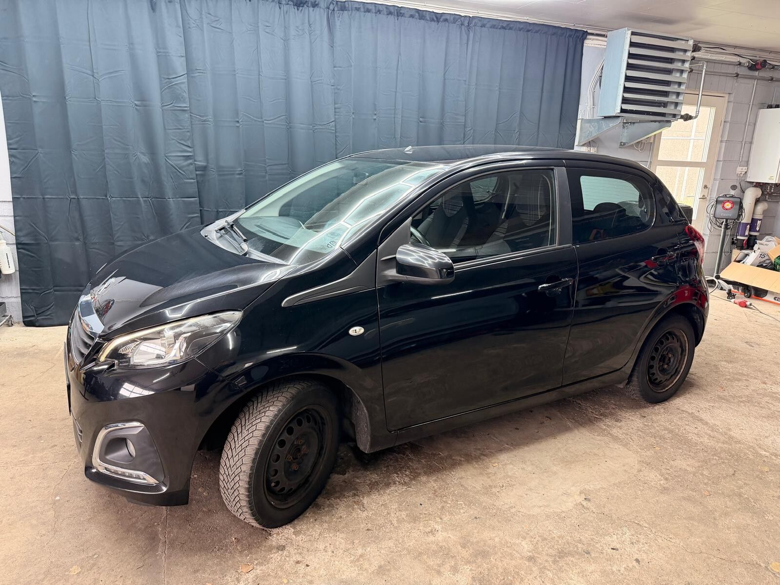 Billede af Peugeot 108 1,0 e-Vti More+ 69HK 5d