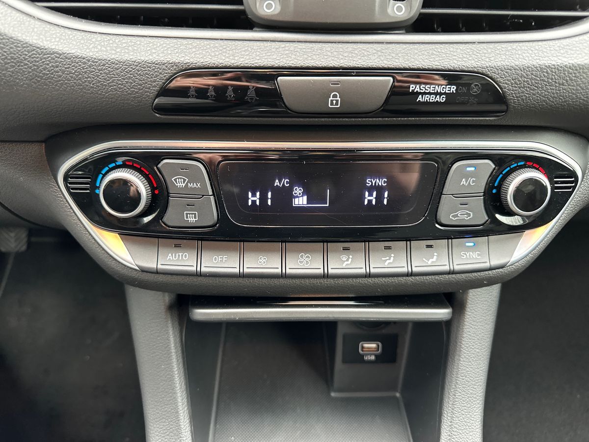Billede af Hyundai i30 Cw 1,0 T-GDI Essential 120HK Stc 6g