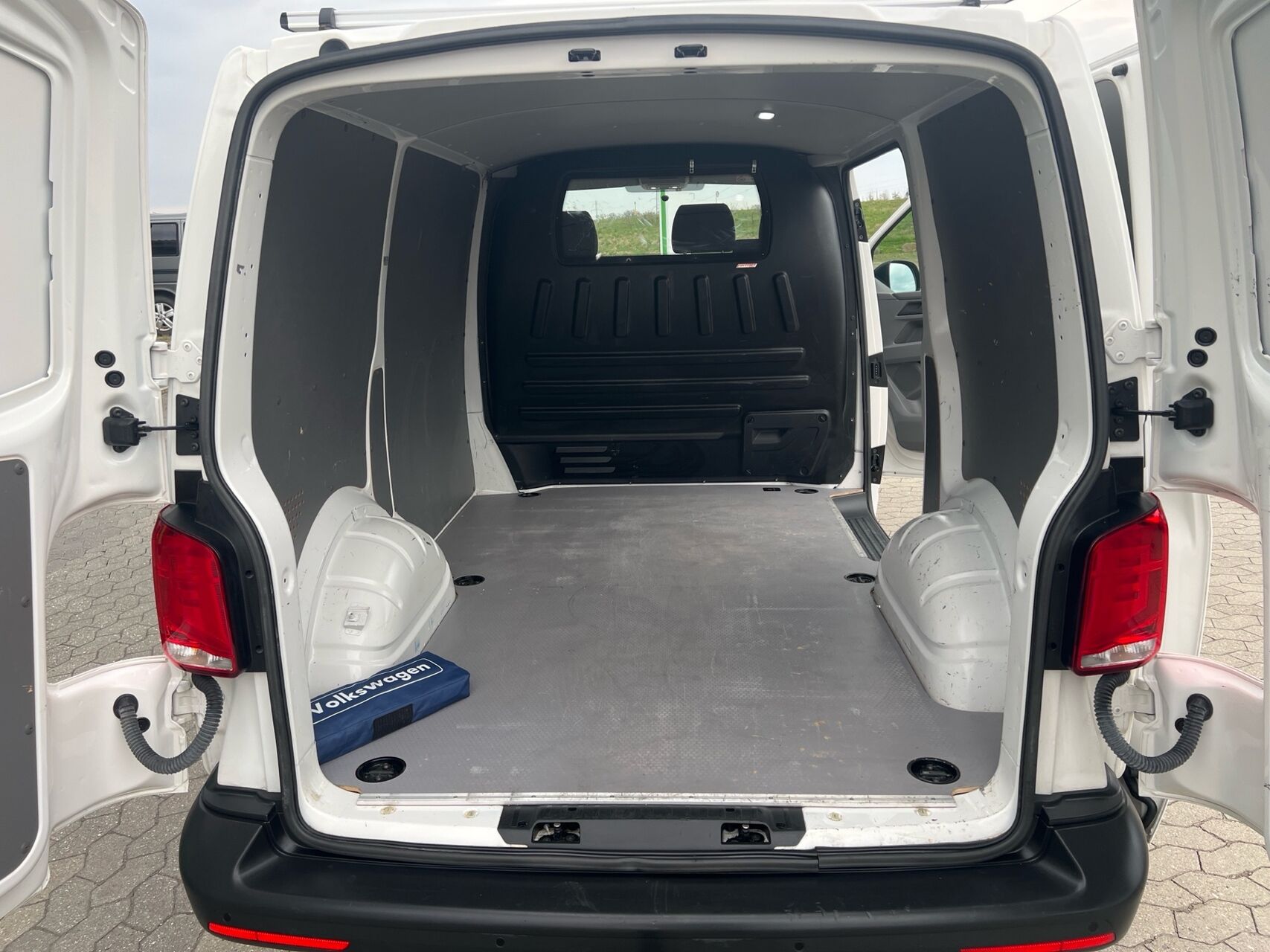 Billede af VW Transporter Kort 2,0 TDI BMT DSG 150HK Van 7g Aut.