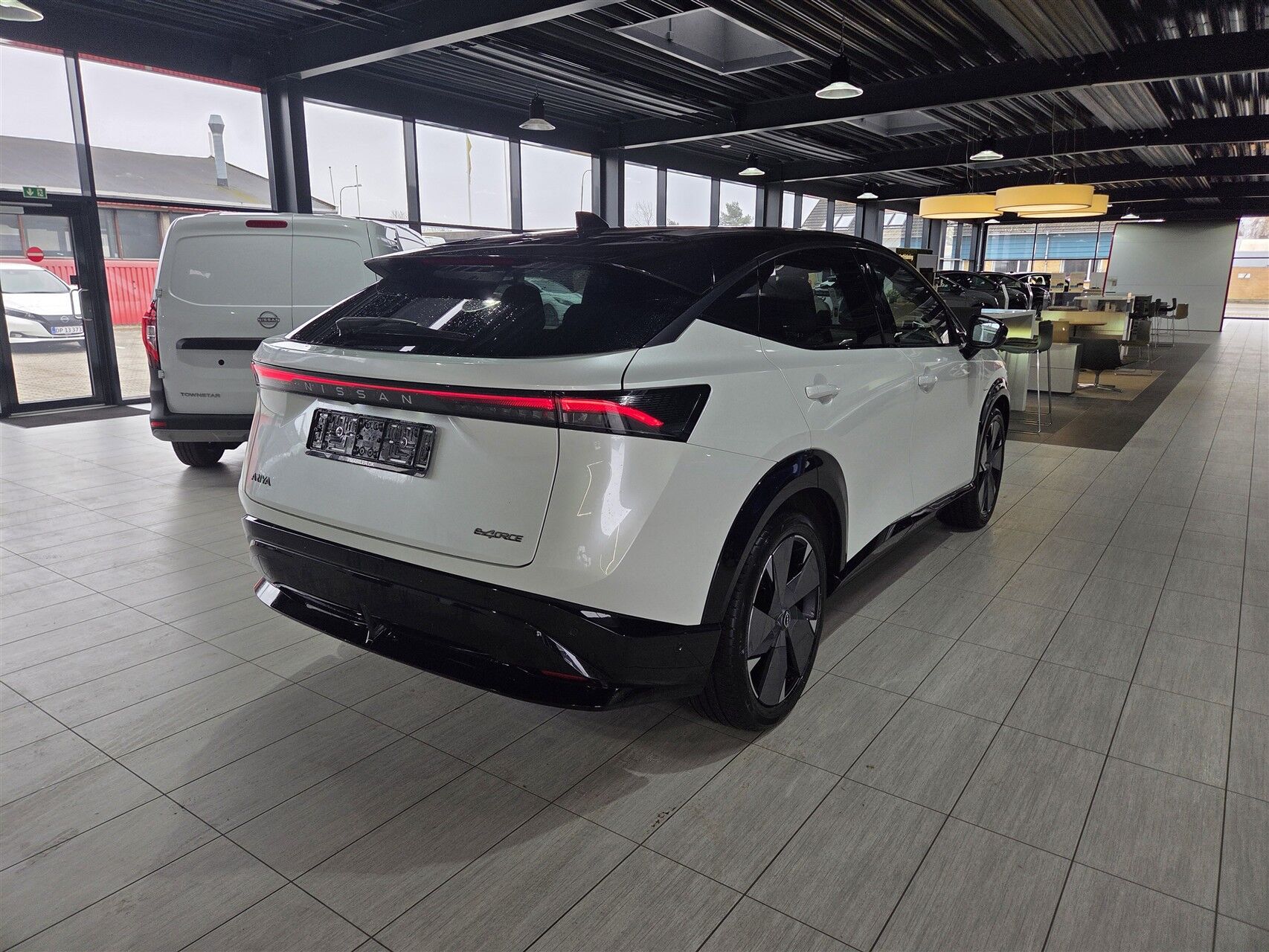 Billede af Nissan Ariya EL Evolve e-4orce 301HK 5d Aut.