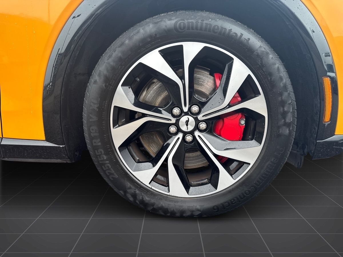 Billede af Ford Mustang Mach-E EL UR Premium 294HK 5d Aut.