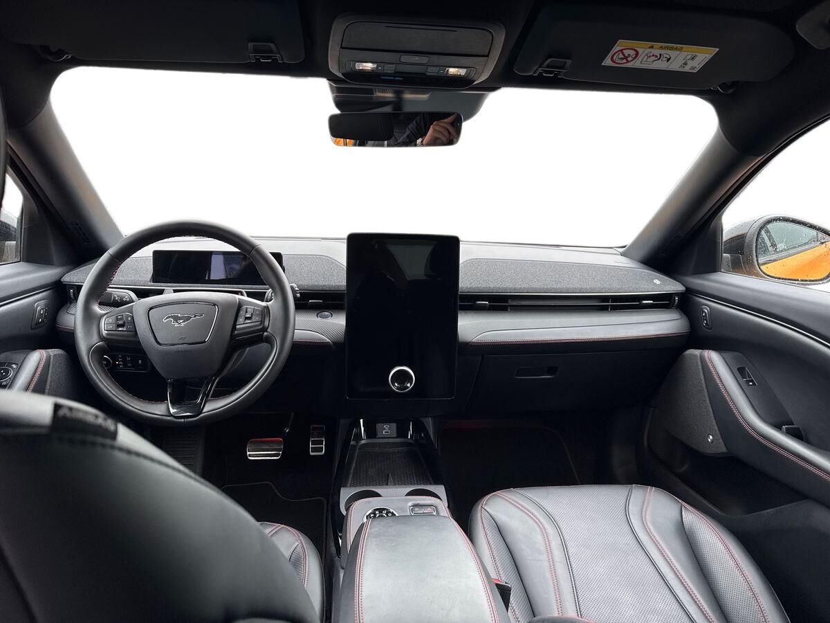 Billede af Ford Mustang Mach-E EL UR Premium 294HK 5d Aut.