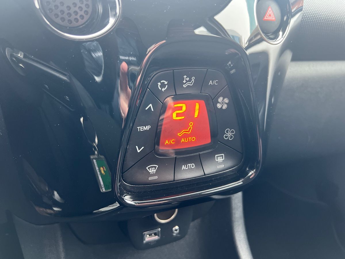 Billede af Citroën C1 1,0 VTi Le Mans 72HK 5d
