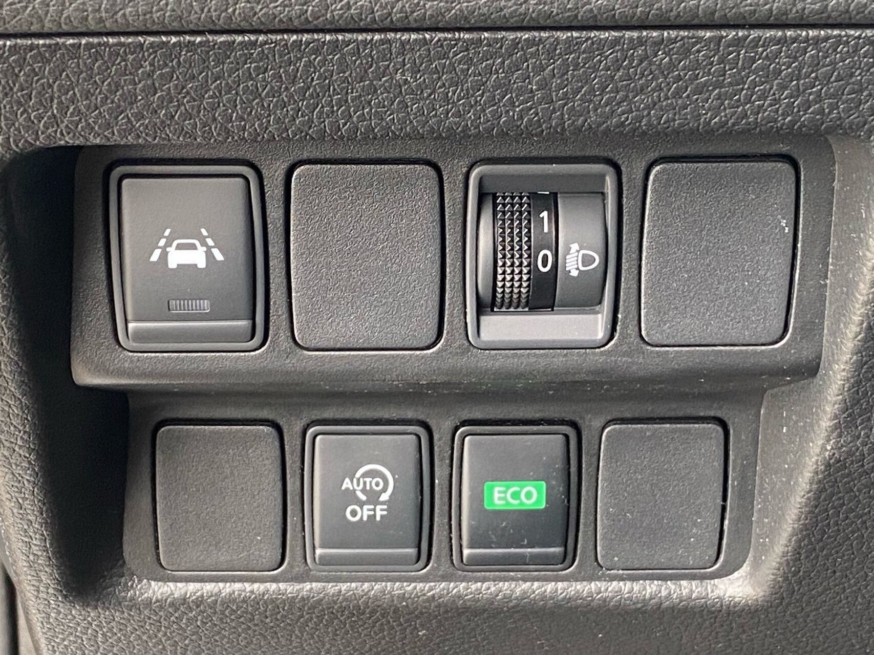 Billede af Nissan Qashqai 1,3 Dig-T N-Connecta DCT 160HK 5d 7g Aut.