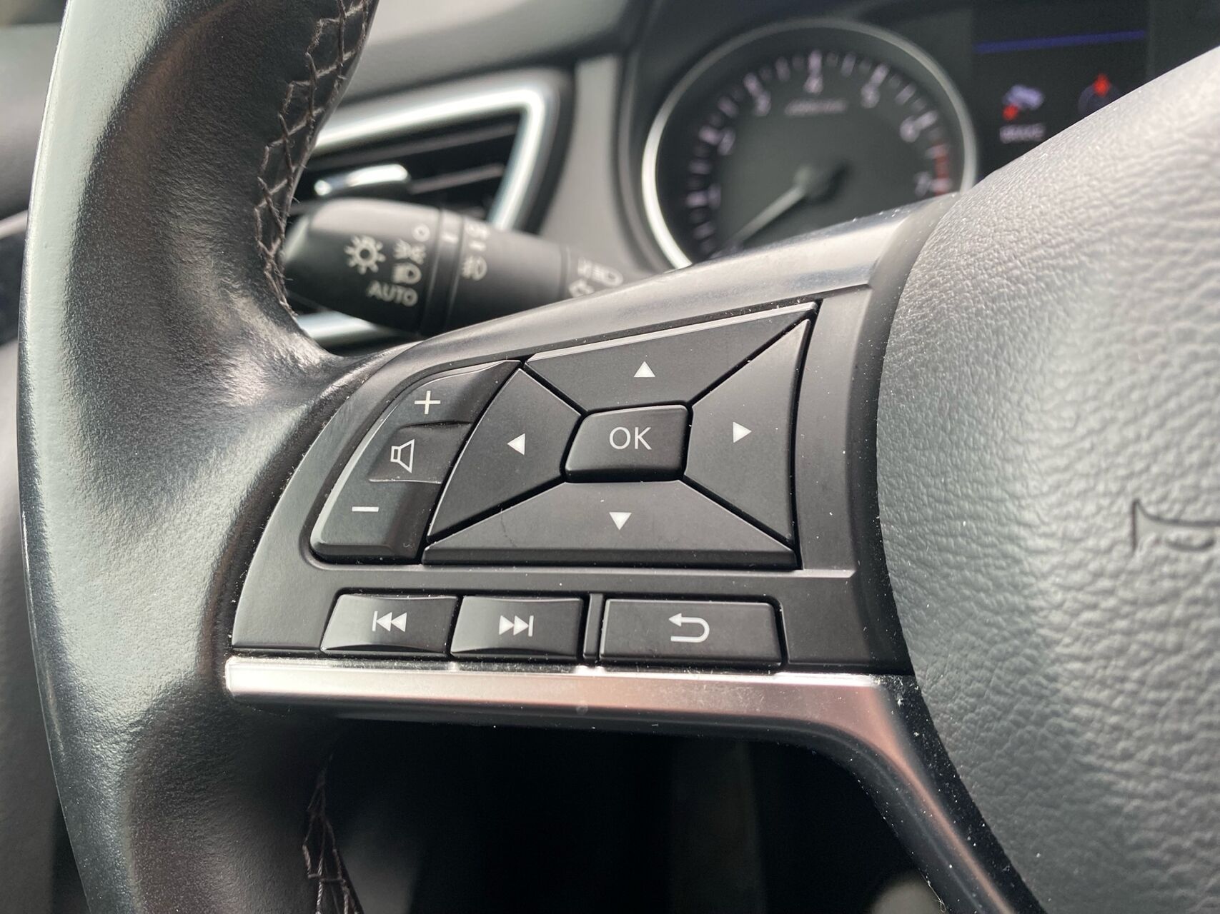 Billede af Nissan Qashqai 1,3 Dig-T N-Connecta DCT 160HK 5d 7g Aut.