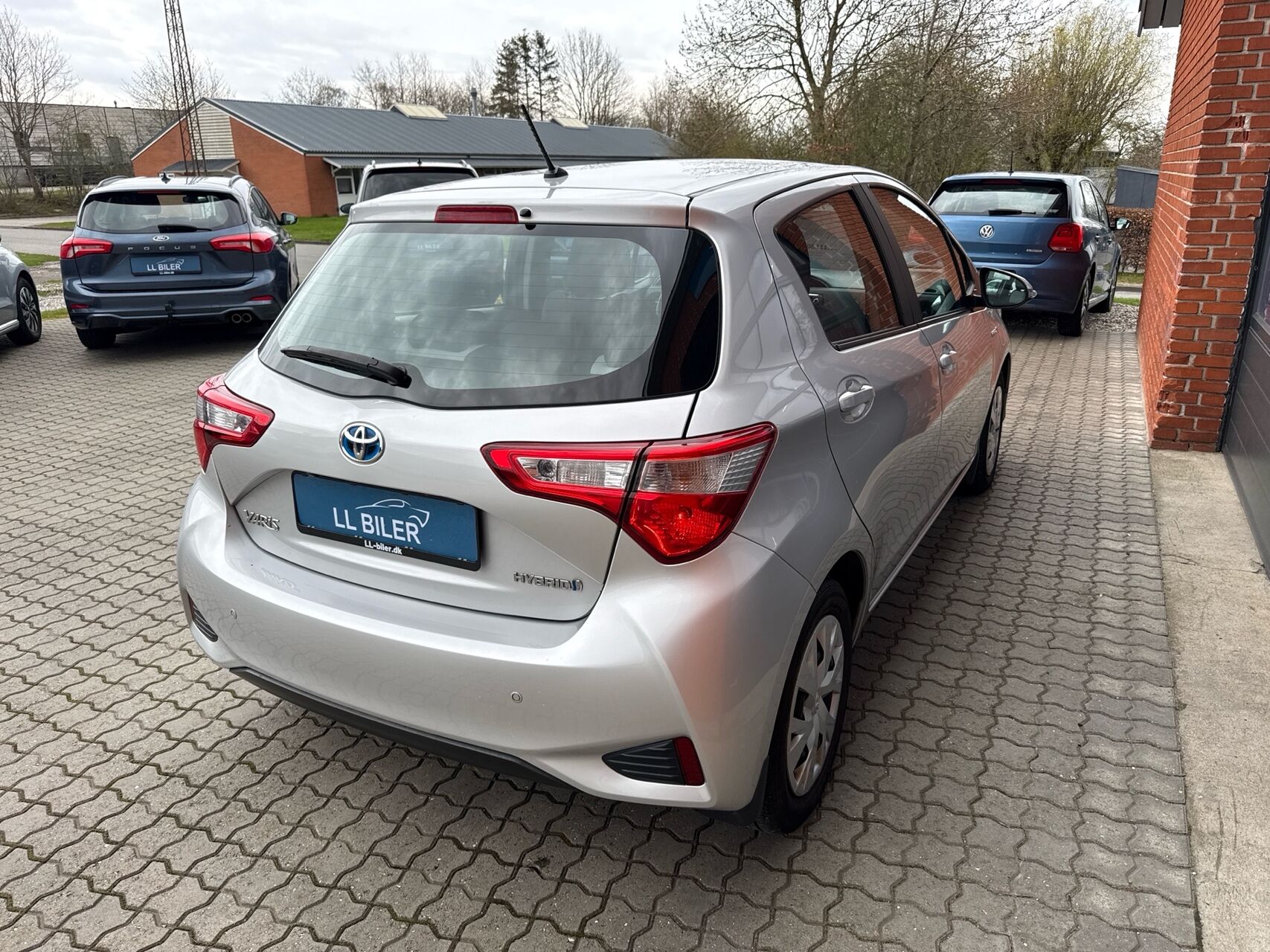 Billede af Toyota Yaris 1,5 Hybrid H2 E-CVT 100HK 5d Trinl. Gear