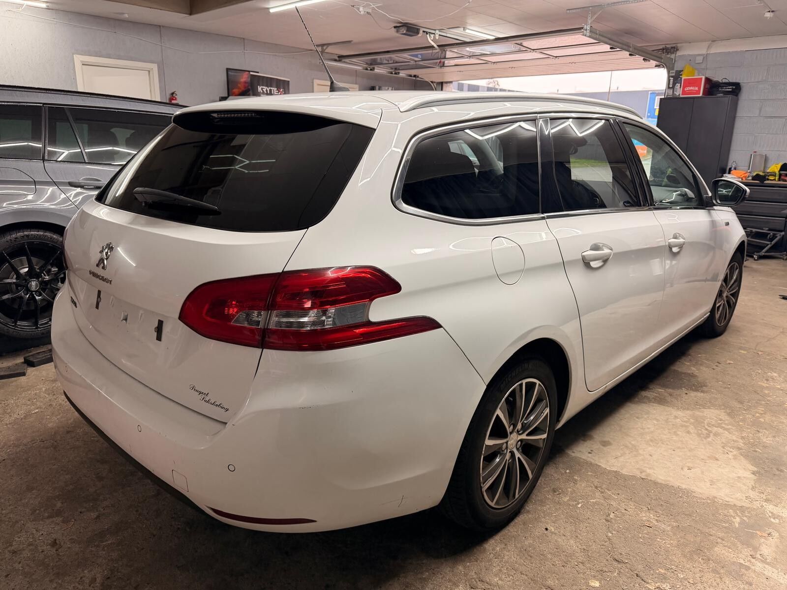 Billede af Peugeot 308 SW 1,6 Blue e-HDI Style 120HK Stc 6g