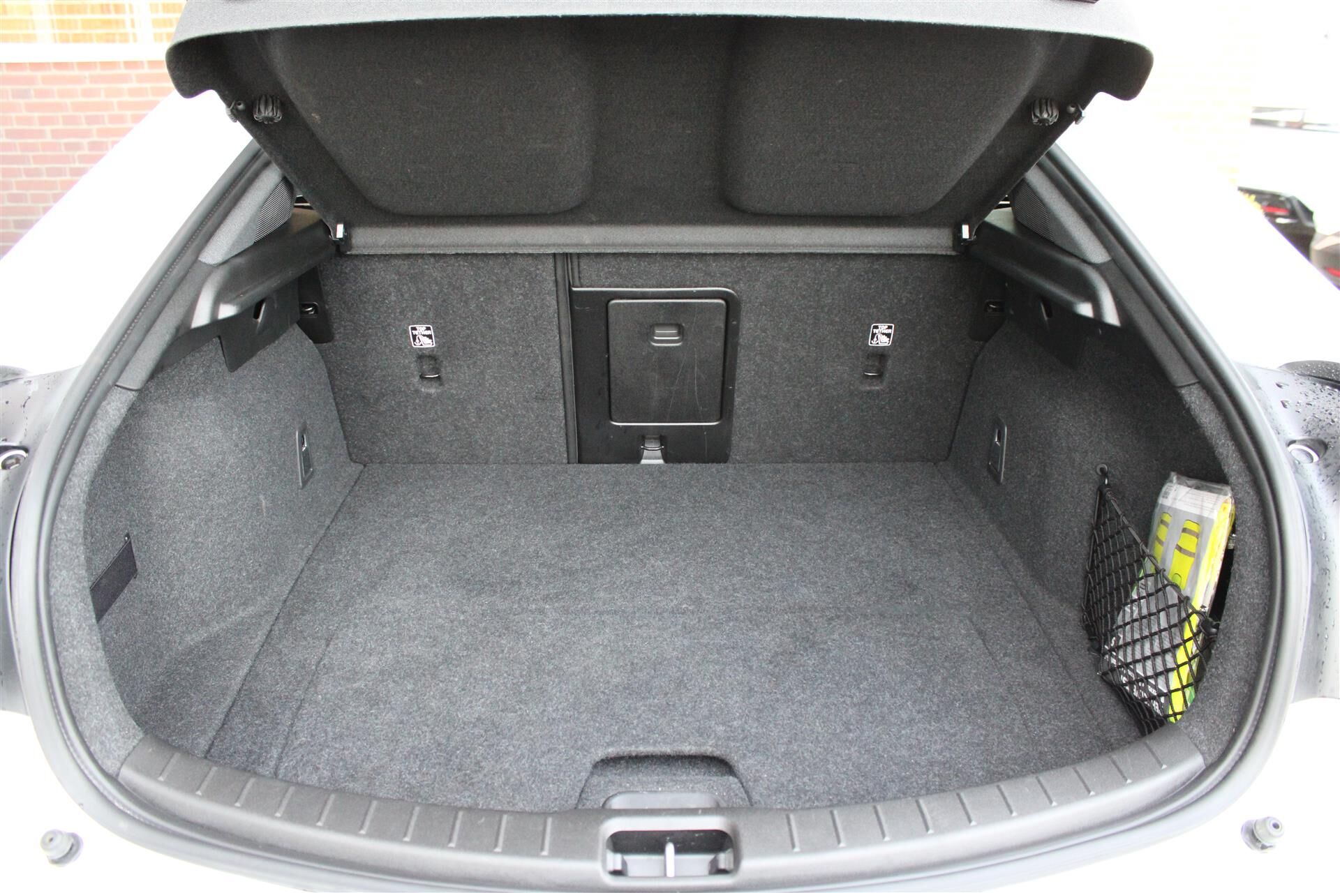 Billede af Polestar 2 EL Long range Single motor Plus 231HK 5d Aut.