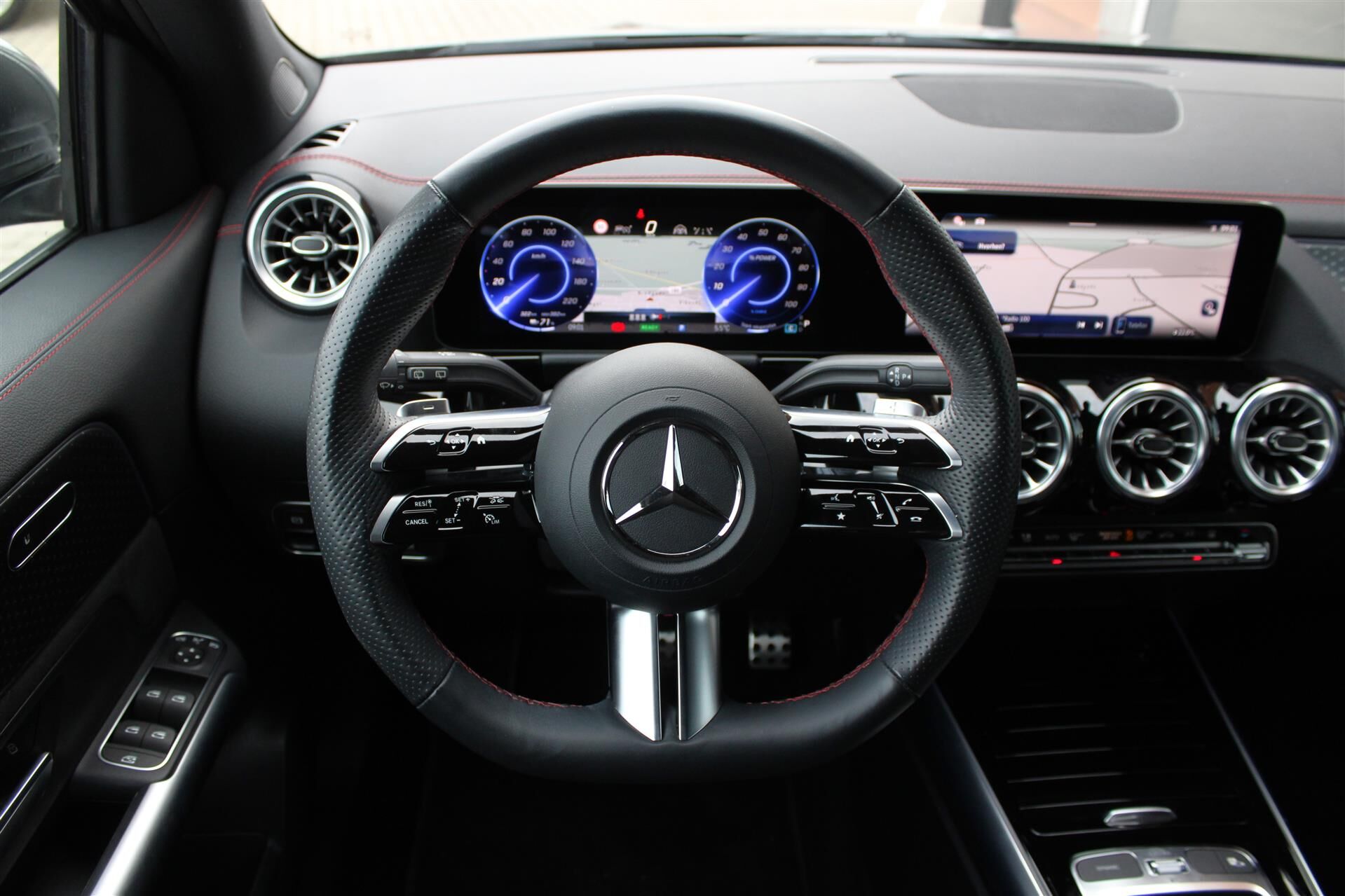 Billede af Mercedes-Benz EQA 250+ EL AMG Advance 190HK 5d Aut.