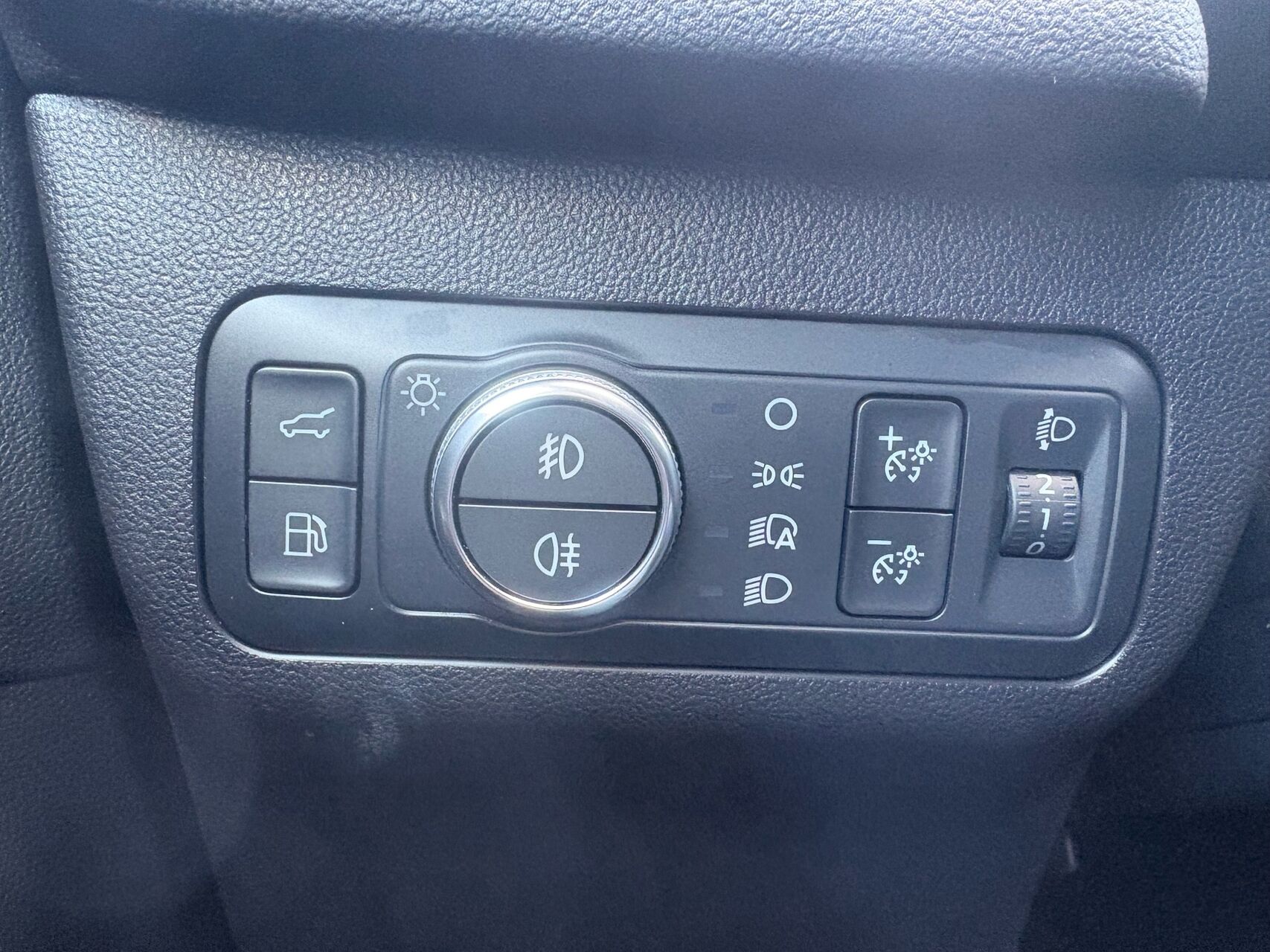 Billede af Ford Kuga 2,5 Plugin-hybrid ST-Line X CVT 225HK 5d Trinl. Gear