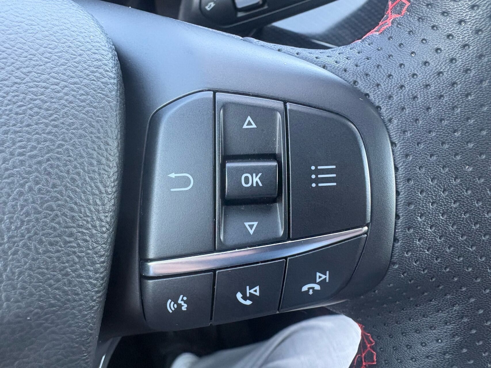 Billede af Ford Kuga 2,5 Plugin-hybrid ST-Line X CVT 225HK 5d Trinl. Gear