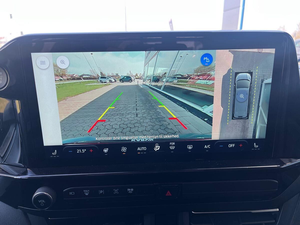 Billede af Ford Tourneo Custom 340 L2H1 2,5 Plugin-hybrid Titanium X CVT 233HK Aut.