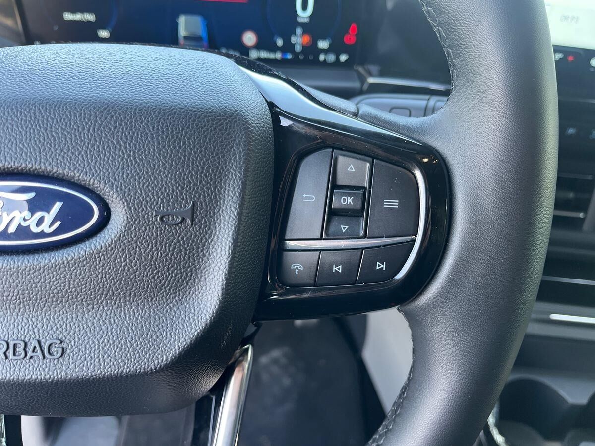 Billede af Ford Tourneo Custom 340 L2H1 2,5 Plugin-hybrid Titanium X CVT 233HK Aut.