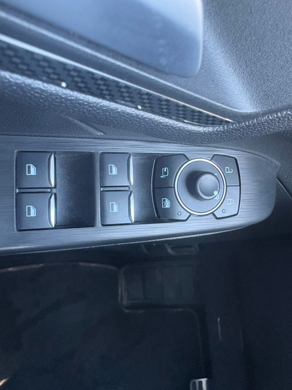 Billede af Ford Kuga 2,5 Plugin-hybrid Graphite Tech CVT 225HK 5d Trinl. Gear