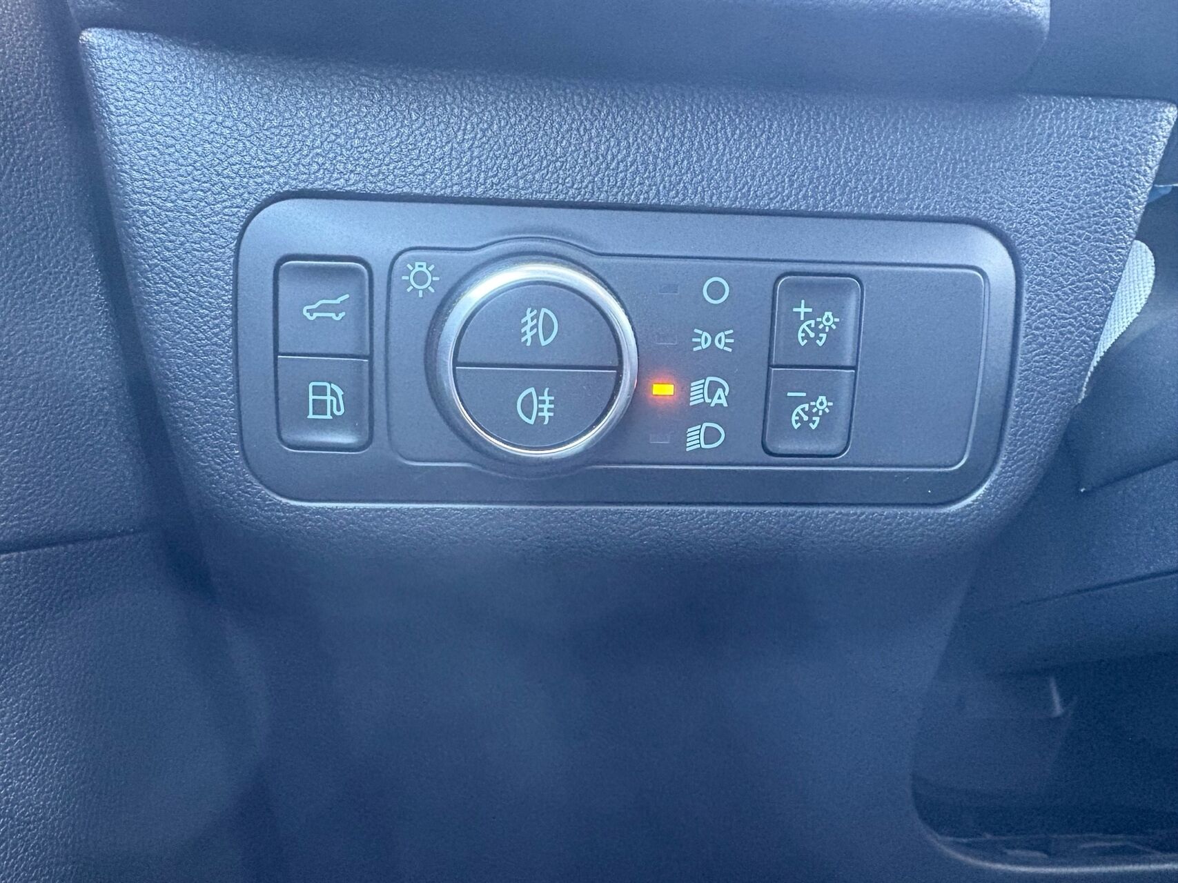 Billede af Ford Kuga 2,5 Plugin-hybrid Graphite Tech CVT 225HK 5d Trinl. Gear