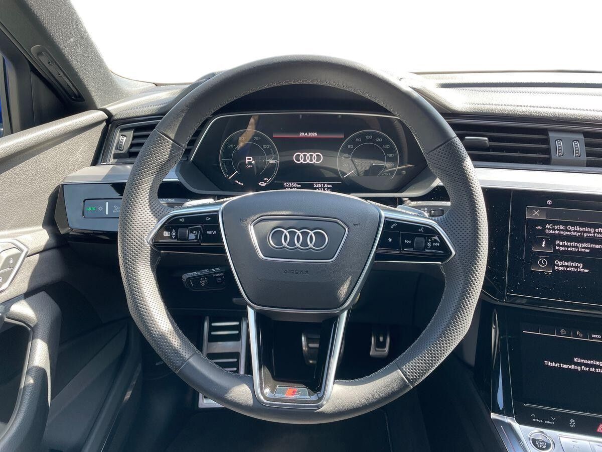 Billede af Audi Q8 55 E-tron S Line Quattro 408HK 5d Aut.