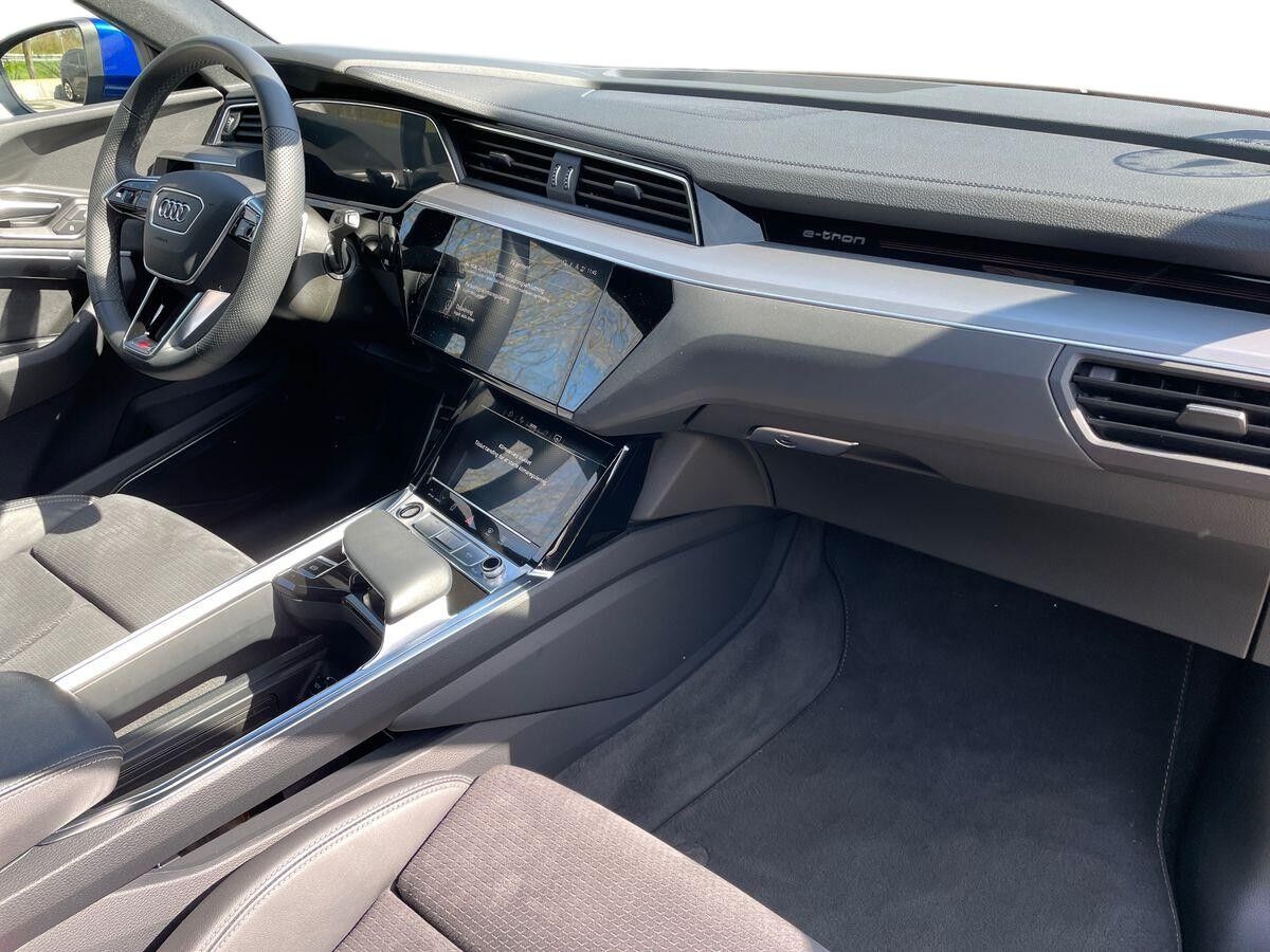 Billede af Audi Q8 55 E-tron S Line Quattro 408HK 5d Aut.