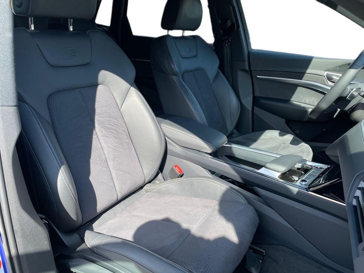 Billede af Audi Q8 55 E-tron S Line Quattro 408HK 5d Aut.