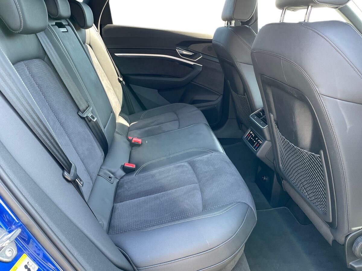 Billede af Audi Q8 55 E-tron S Line Quattro 408HK 5d Aut.