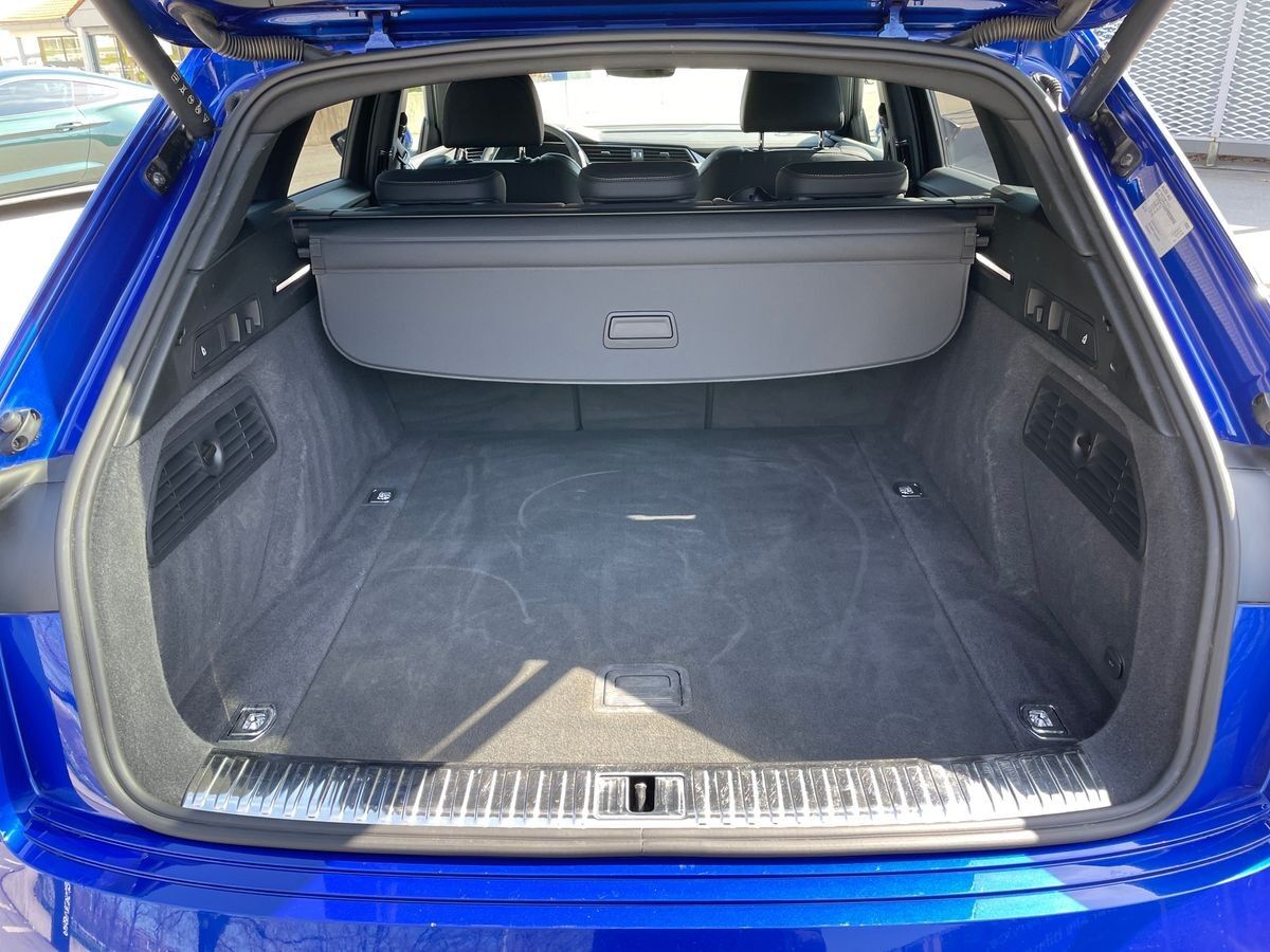 Billede af Audi Q8 55 E-tron S Line Quattro 408HK 5d Aut.