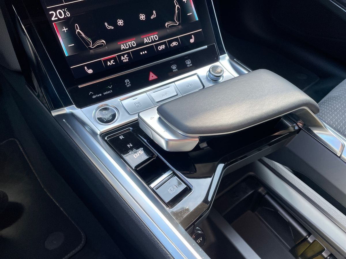 Billede af Audi Q8 55 E-tron S Line Quattro 408HK 5d Aut.