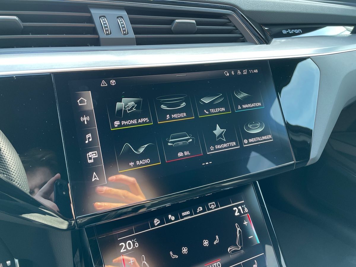 Billede af Audi Q8 55 E-tron S Line Quattro 408HK 5d Aut.