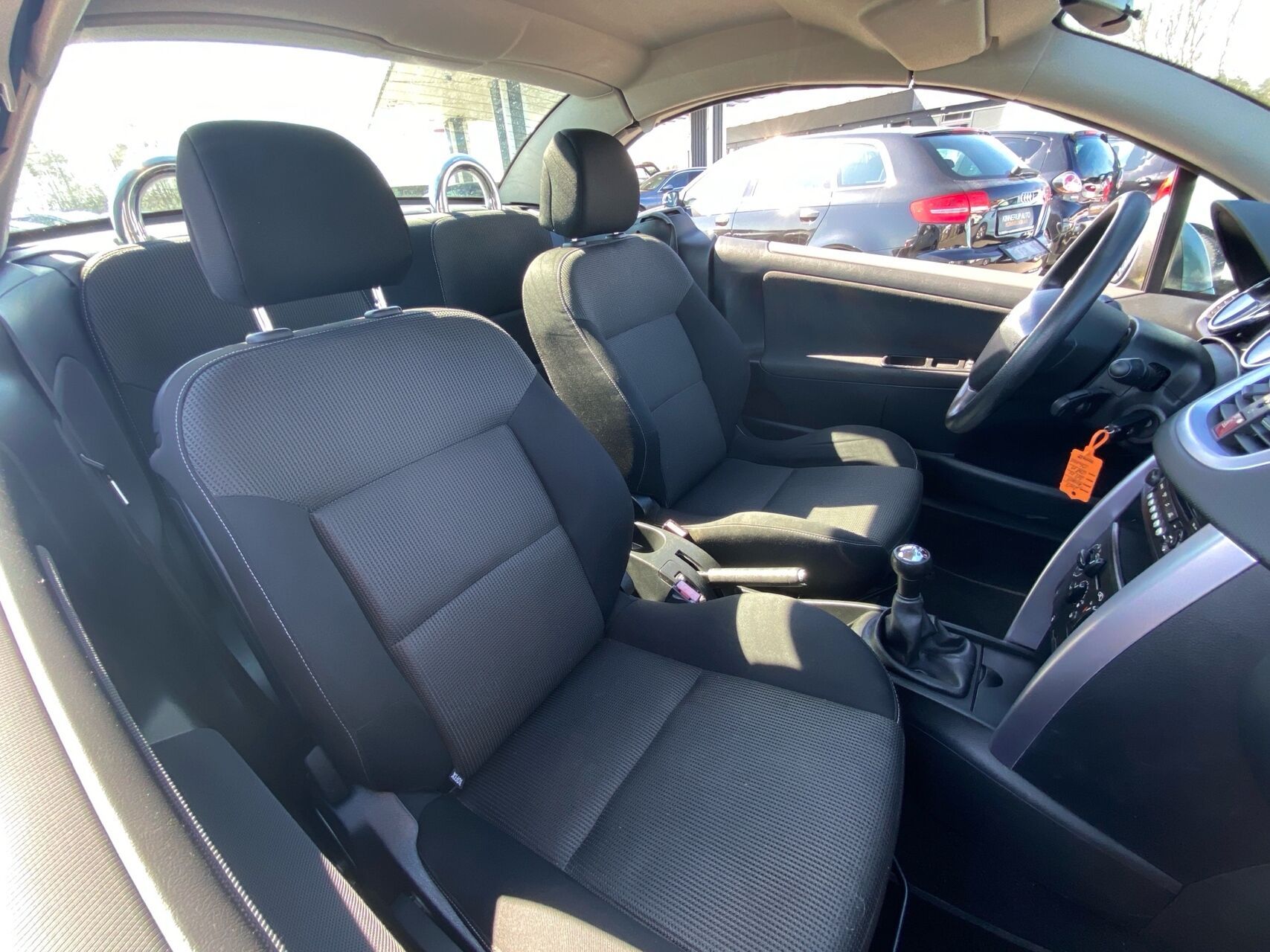 Billede af Peugeot 207 CC 1,6 120HK Cabr.