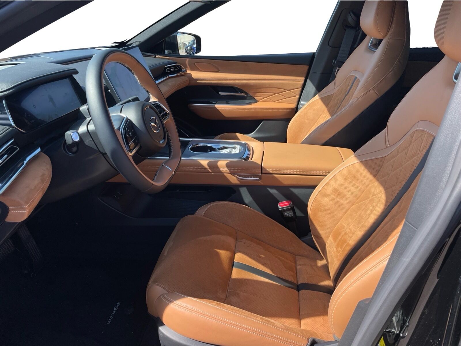 Billede af Mazda 6e EL Takumi Plus 245HK 5d Aut.