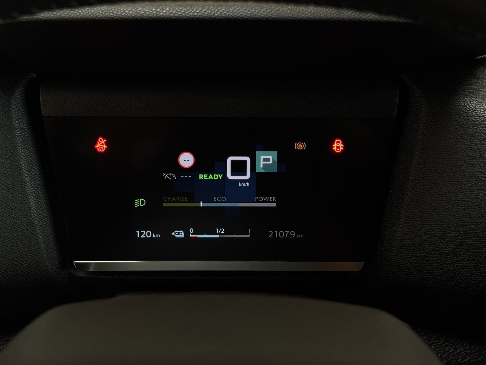 Billede af Citroën e-C4 EL Iconic 136HK 5d Aut.