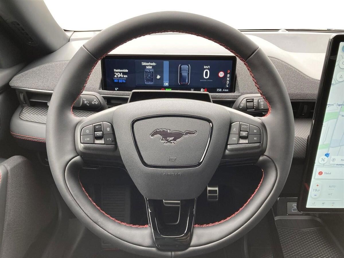 Billede af Ford Mustang Mach-E EL UR Premium 294HK 5d Aut.