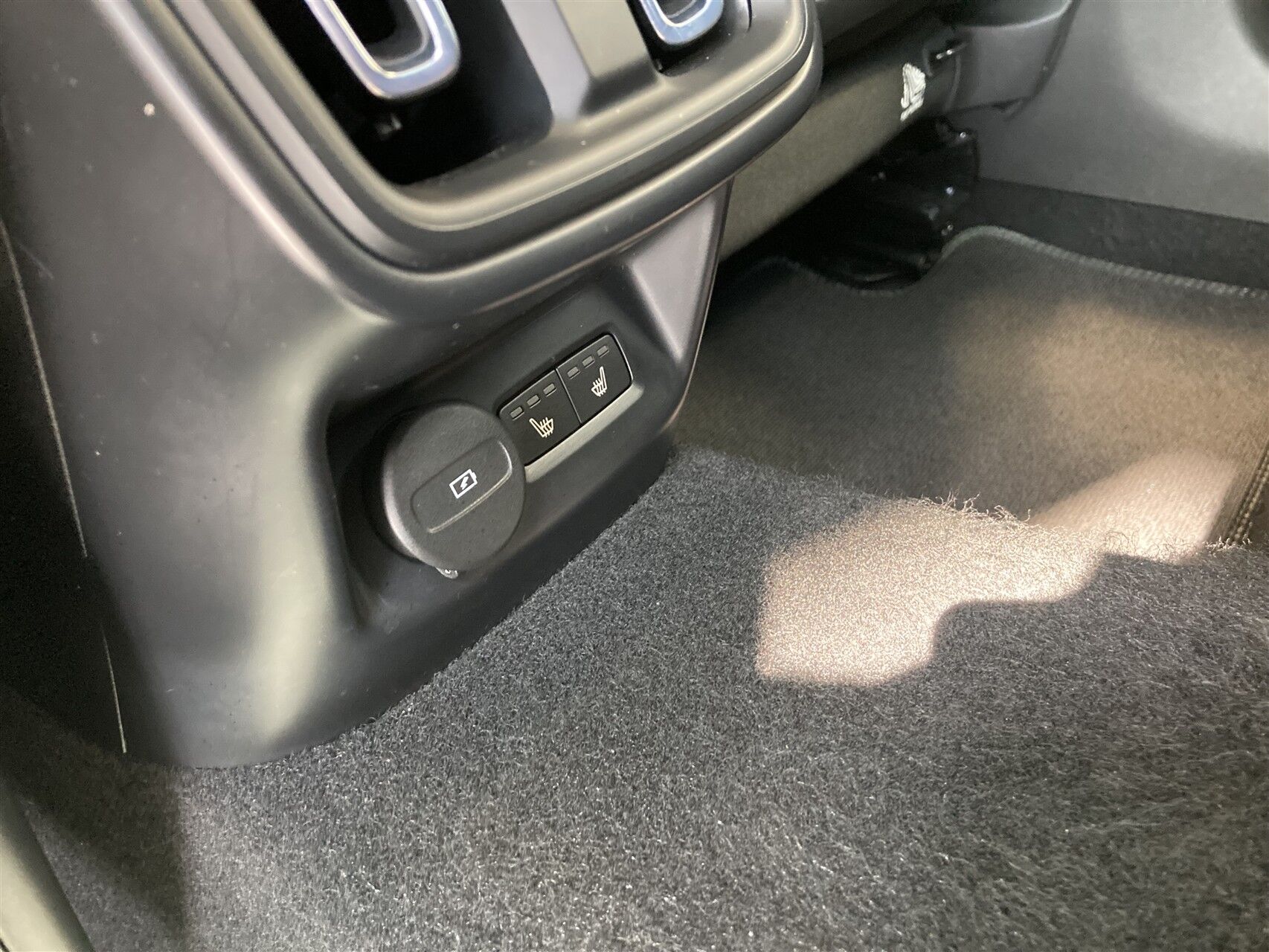 Billede af Polestar 2 EL Long range Single motor Plus 231HK 5d Aut.