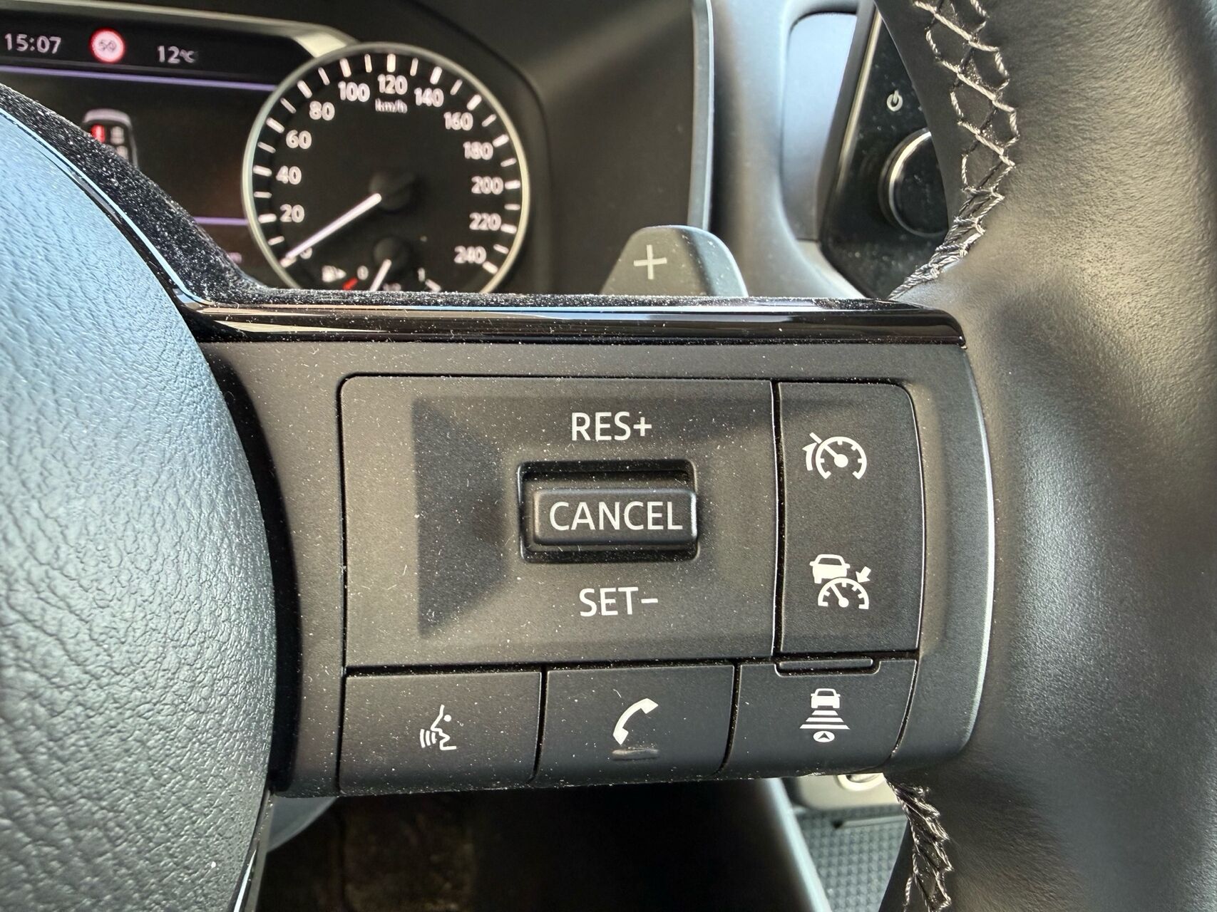 Billede af Nissan Qashqai 1,3 MHEV  Mild hybrid N-Connecta X-Tronic 158HK 5d 7g Aut.