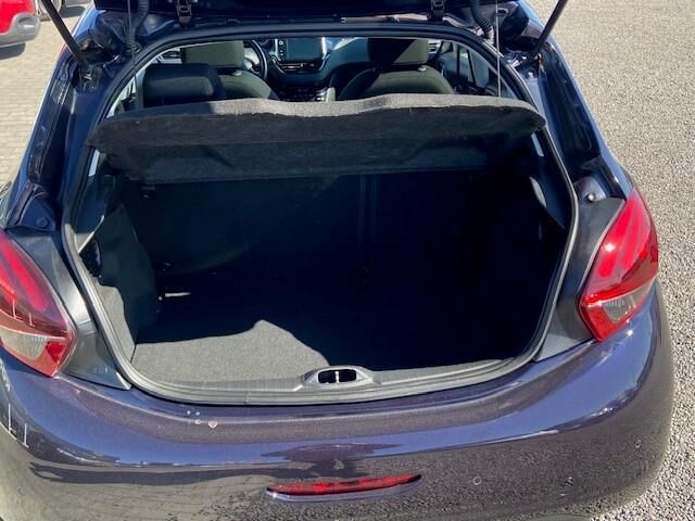 Billede af Peugeot 208 1,6 BlueHDi Desire Sky 100HK 5d