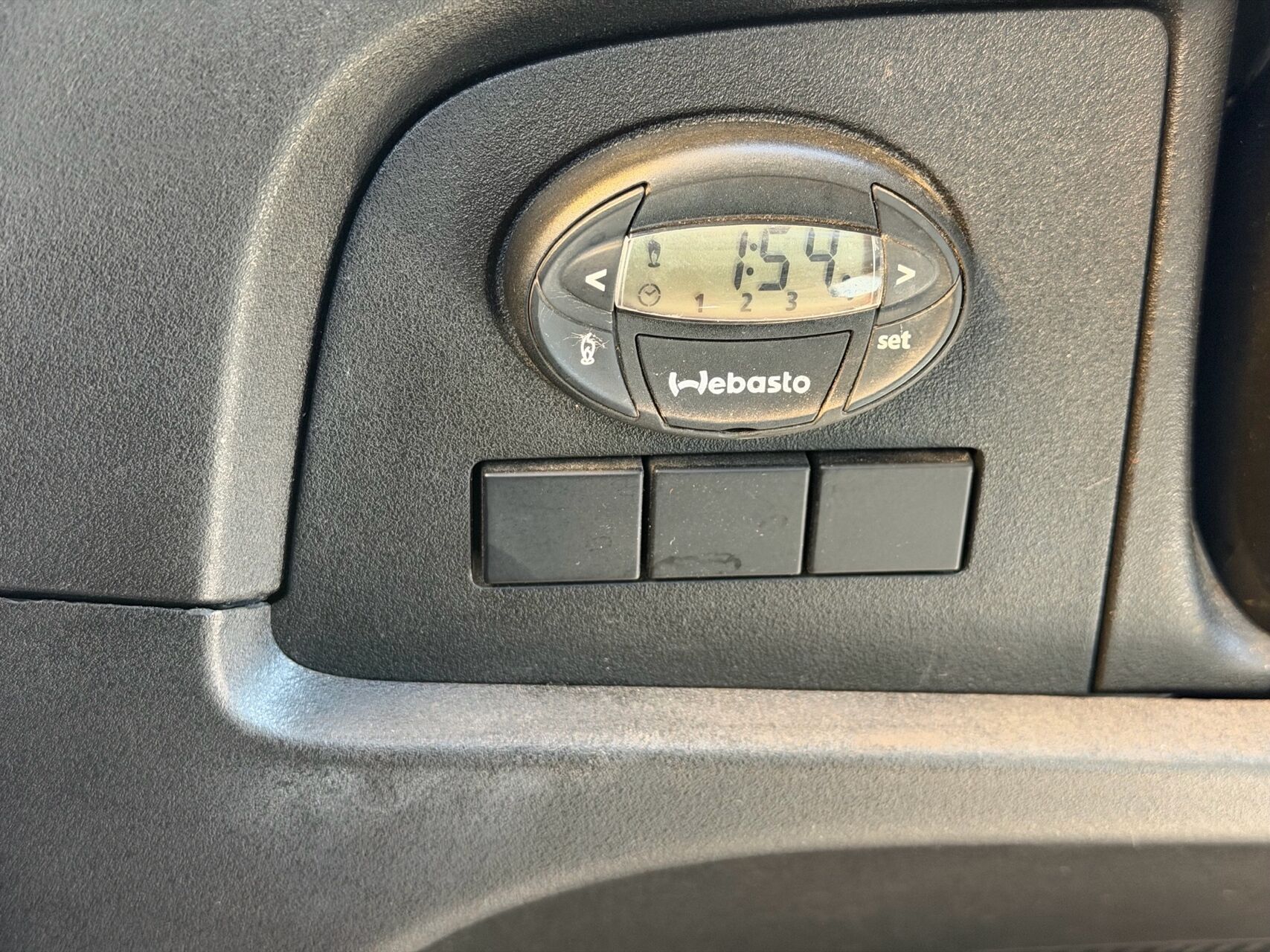 Billede af Iveco Daily 35S18 12m3 3,0 D 180HK Van 8g Aut.